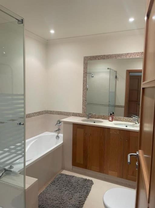 2 Bed Apartment Palmyra Vila Sol Quarteira Eksteriør billede